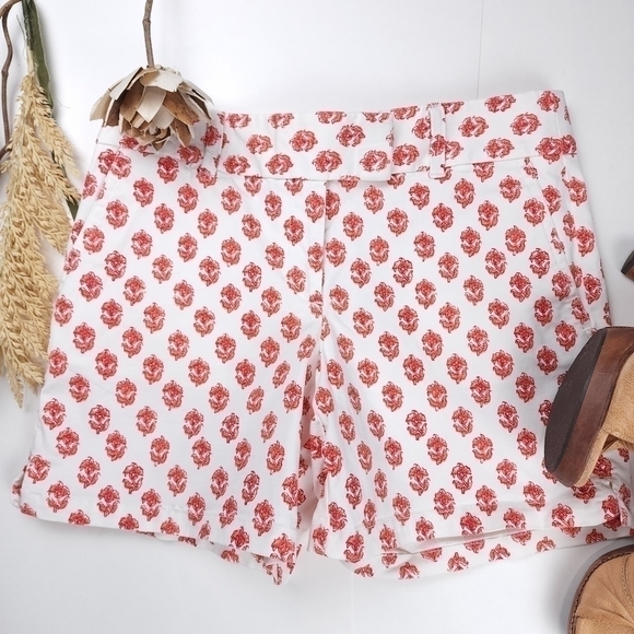 New Loft The Riviera Short White Red Sz 4 Petite - Picture 14 of 15